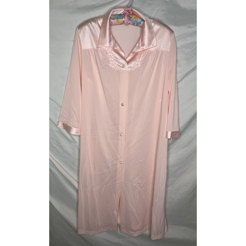 Vanity Fair Robe Pink Tricot Nylon Button Up Size 32 Small Made in USA Vintage